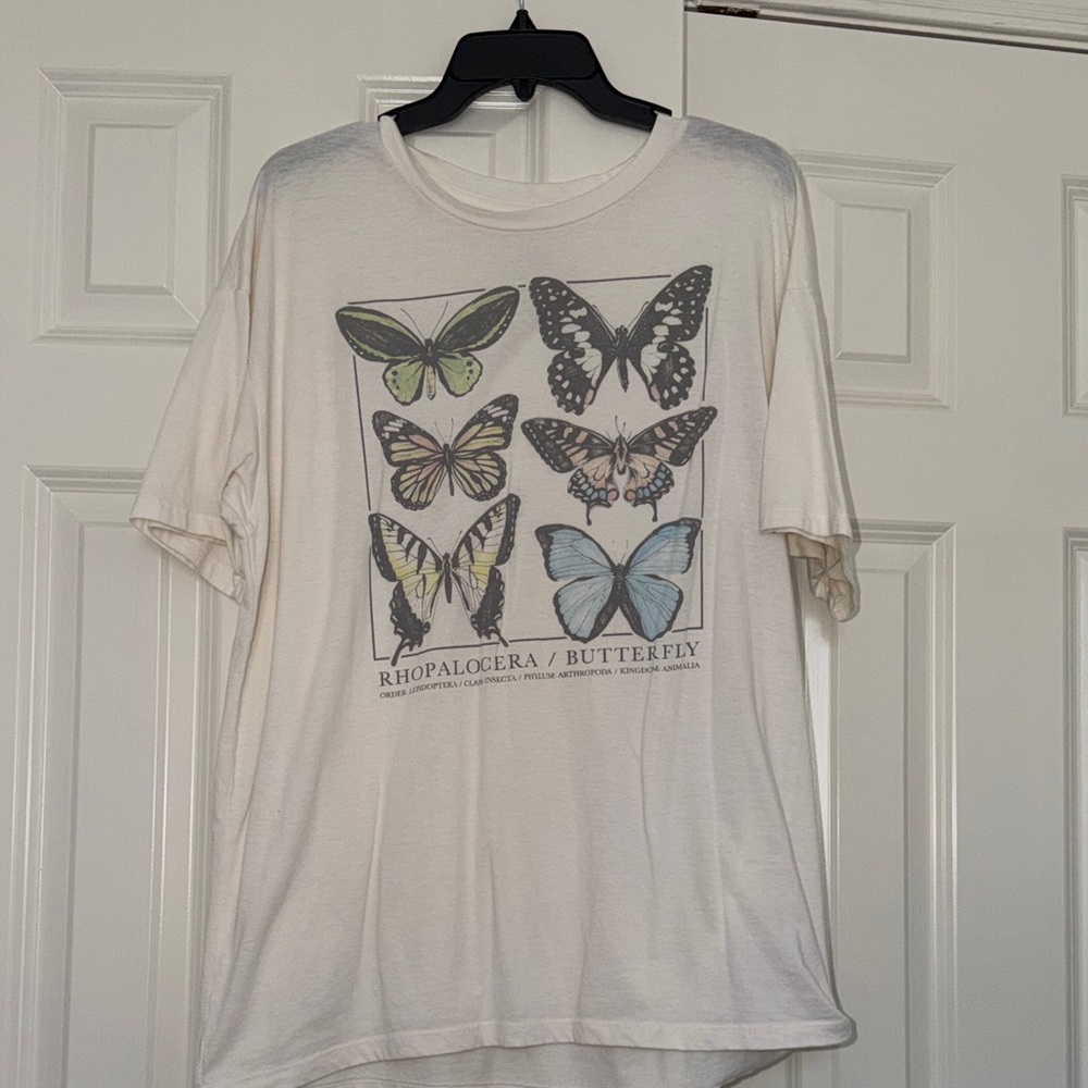 American Eagle Outfitters Butterfly Graphic Tee - Cream